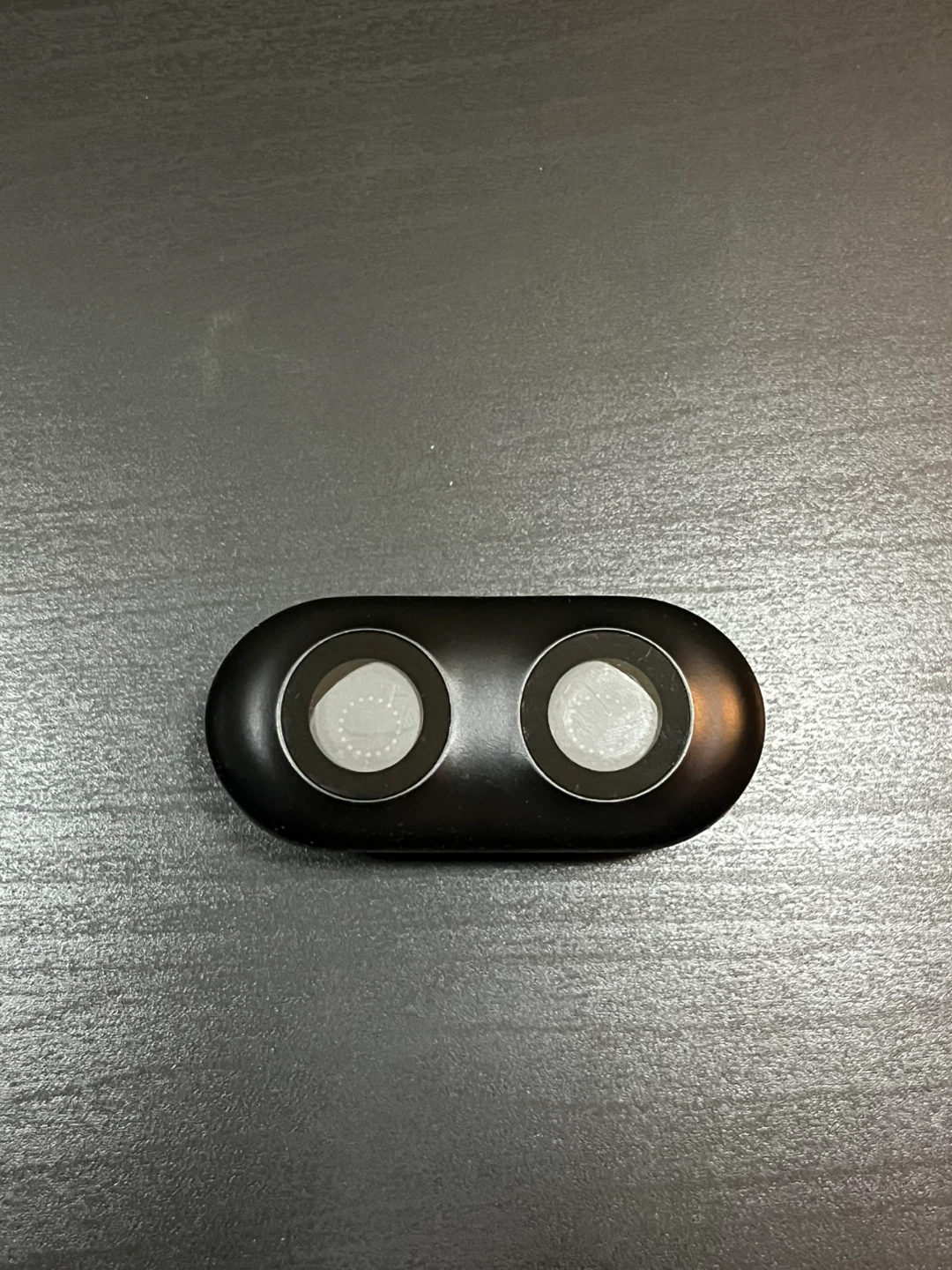 Miniso Bluetooth Wireless Earphones Like New - photo 3
