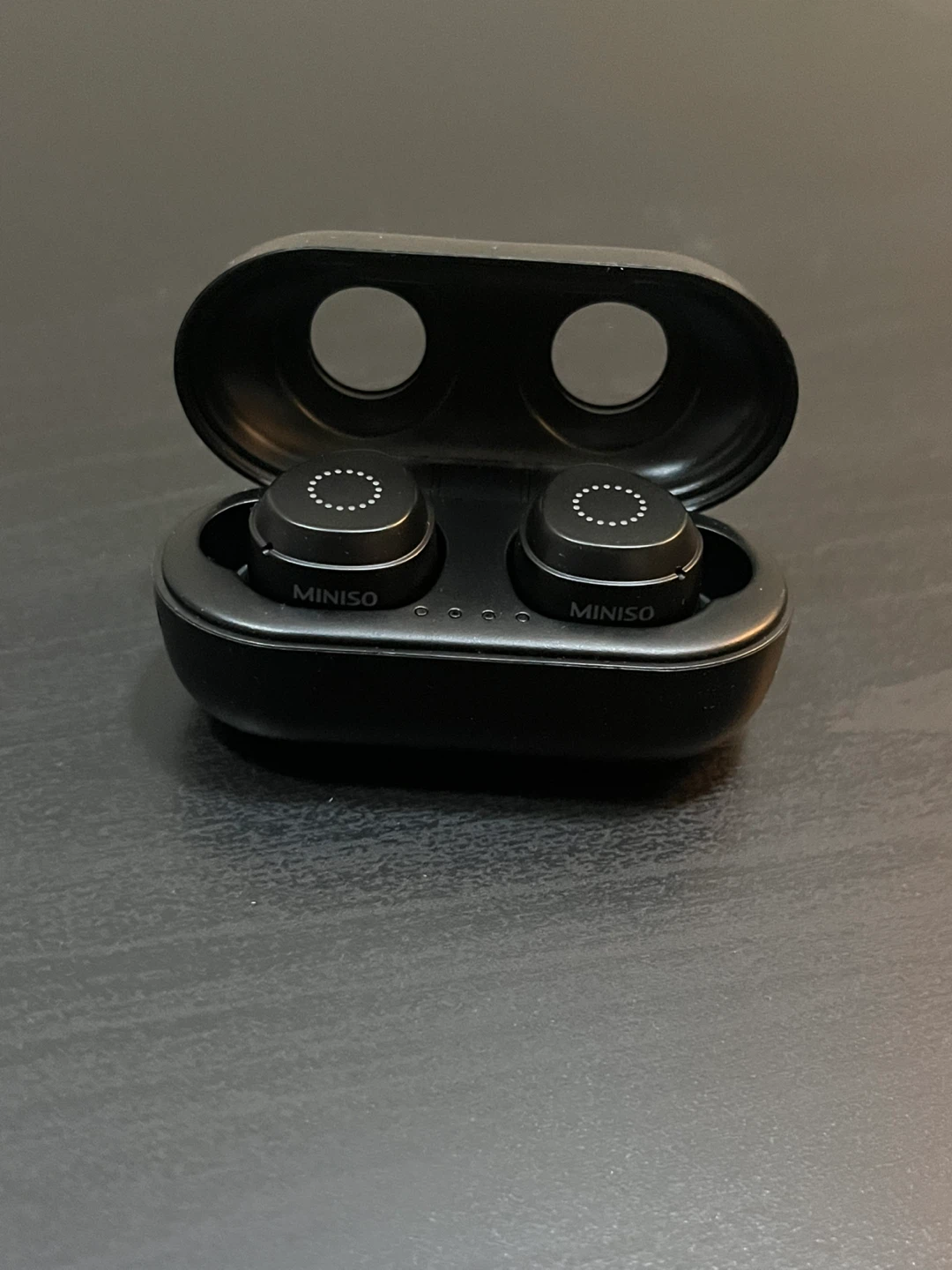 Miniso Bluetooth Wireless Earphones Like New - photo 5