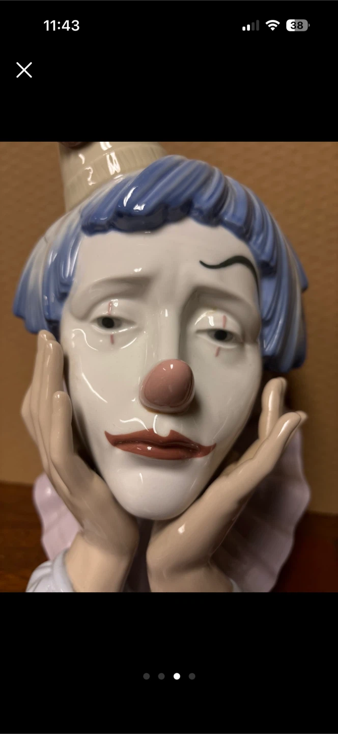 Set of 2 Sad Clown Llandro Ceramic Figurines - photo 3