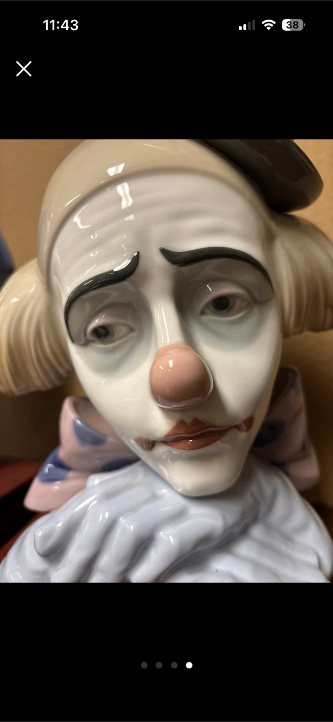 Set of 2 Sad Clown Llandro Ceramic Figurines - photo 4