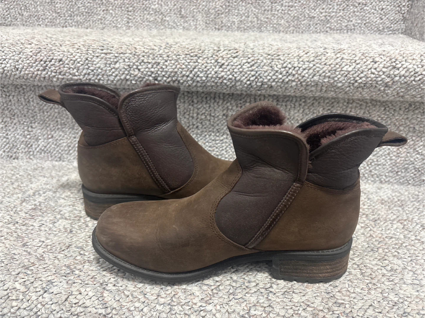 Ugg Women's Brown Suede Boots with Shearling Lining - photo 2