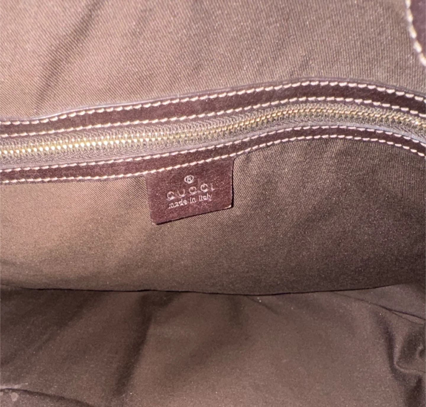 Gucci GG Canvas Large Wave Hobo Bag (Authentic) - photo 5