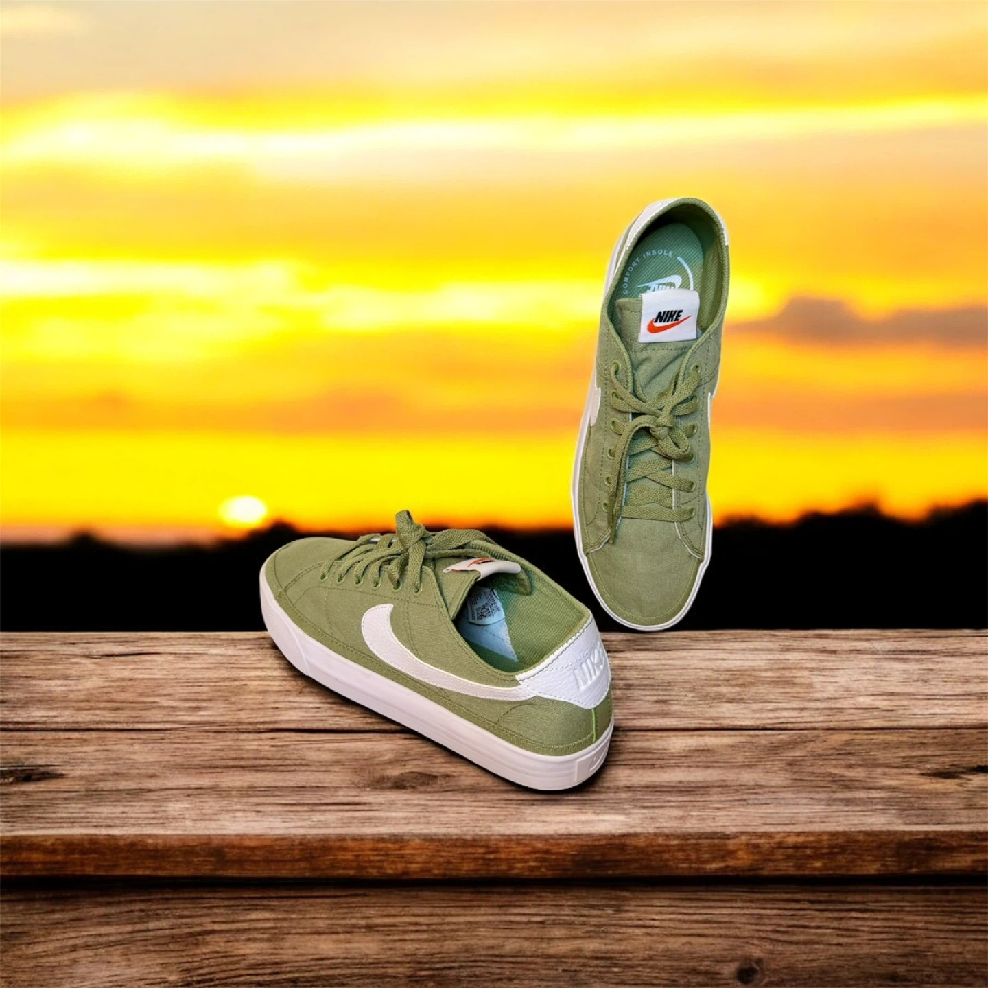 Nike Tennis Shoes Size 9 Olive Green