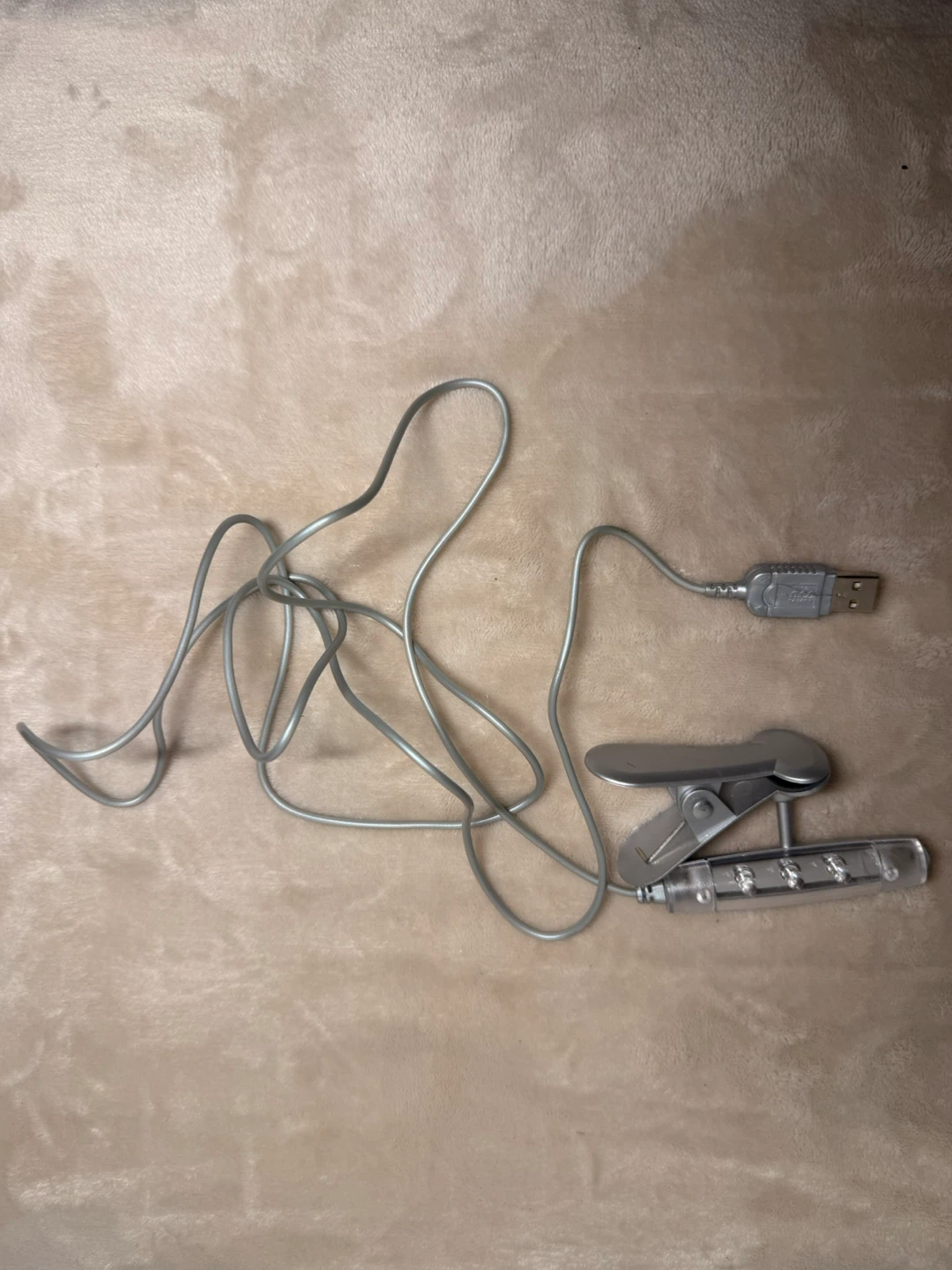 TEC Sound USB Clip-On Microphone - photo 2