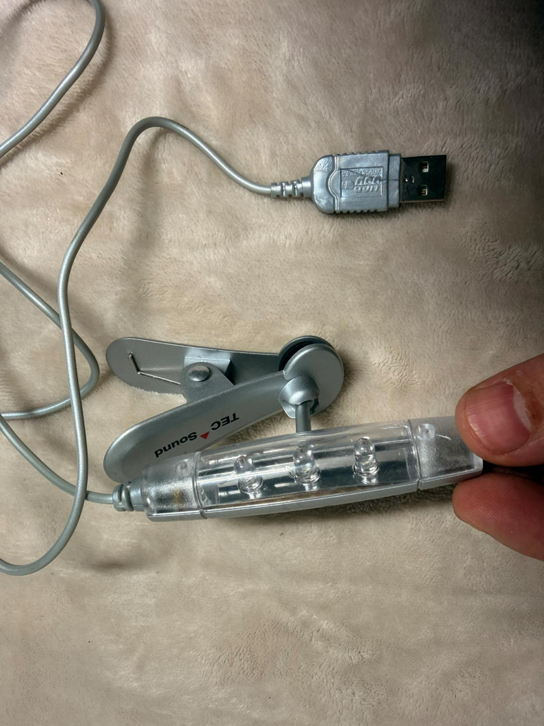 TEC Sound USB Clip-On Microphone - photo 4