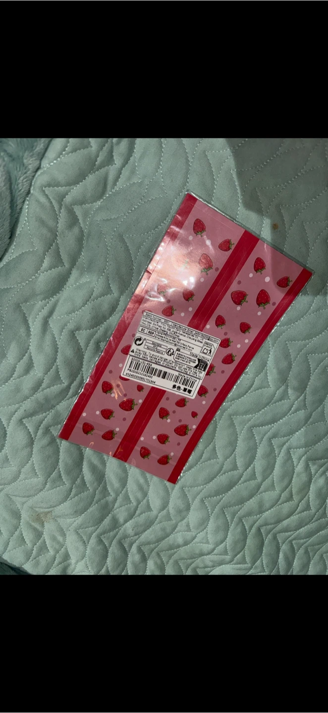 Strawberry Themed Party Supplies Set - photo 5