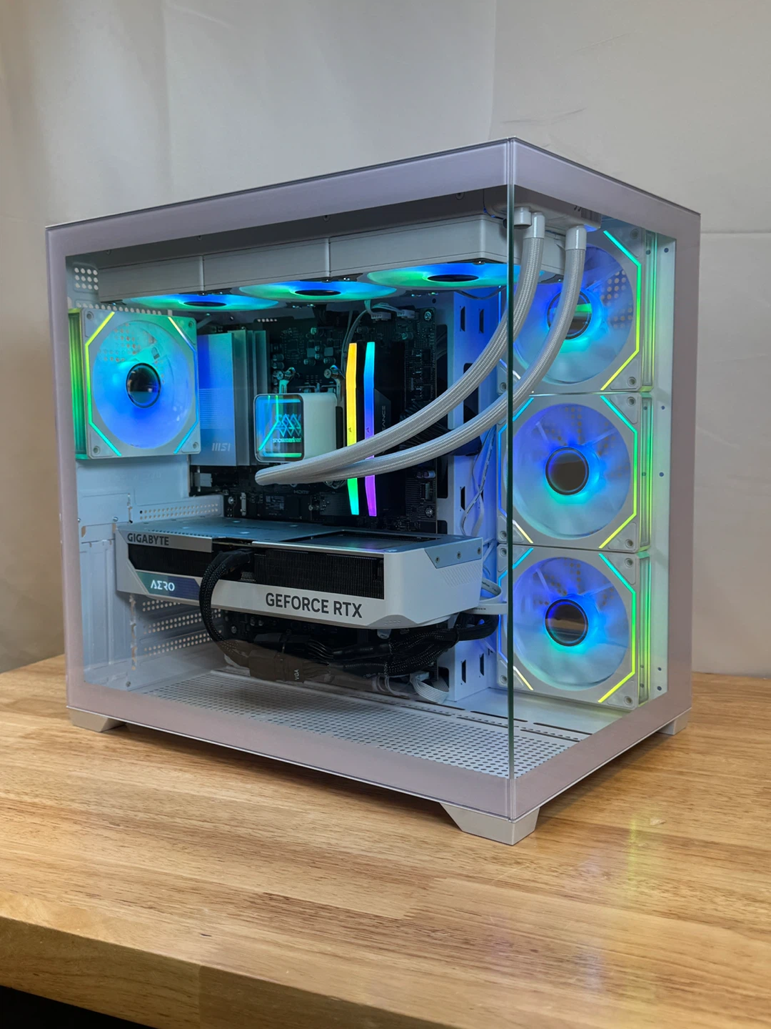 Ryzen 7 9700x | RTX 4070 Ti Aero | 32GB DDR5 | 1TB SSD Gaming Pc