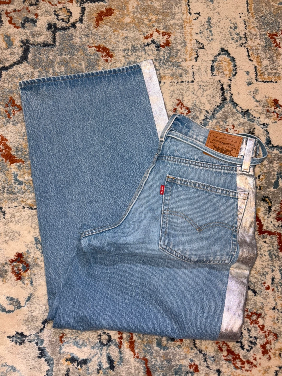 Levi's Straight Leg Jeans with Silver Side Stripe - Size 27