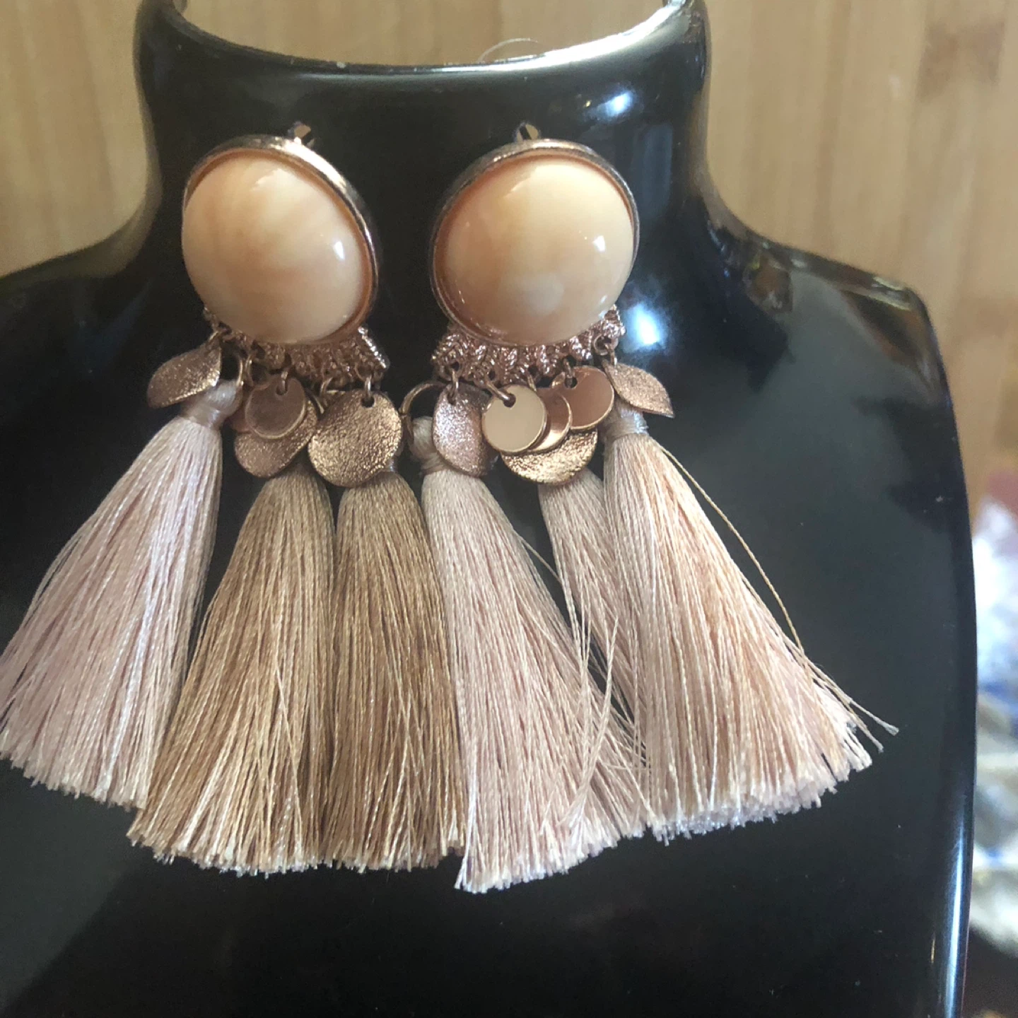 Two Pairs of Fashion Earrings - Pink Leaf and Tassel Dangles - photo 4