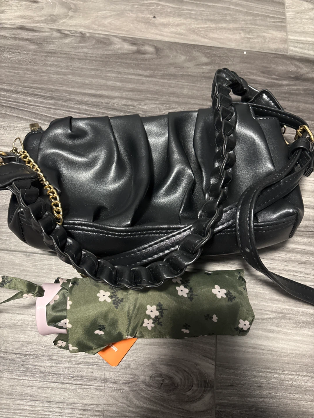 Black Pleated Faux Leather Handbag with Gold Chain Strap - photo 2