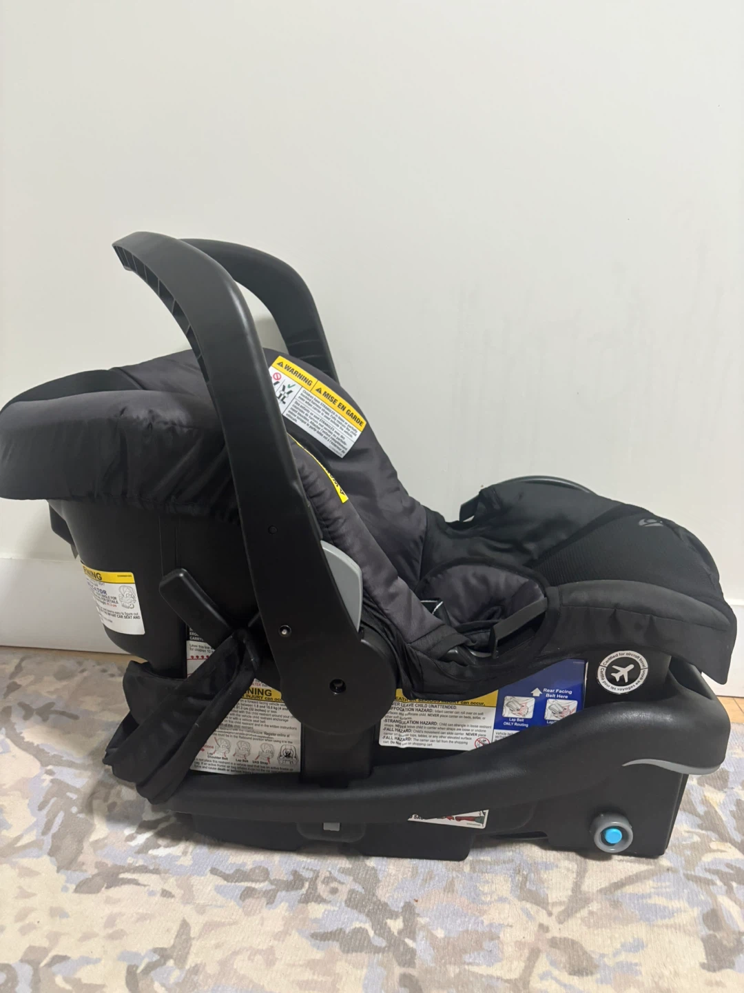 Baby Car Seat - photo 2