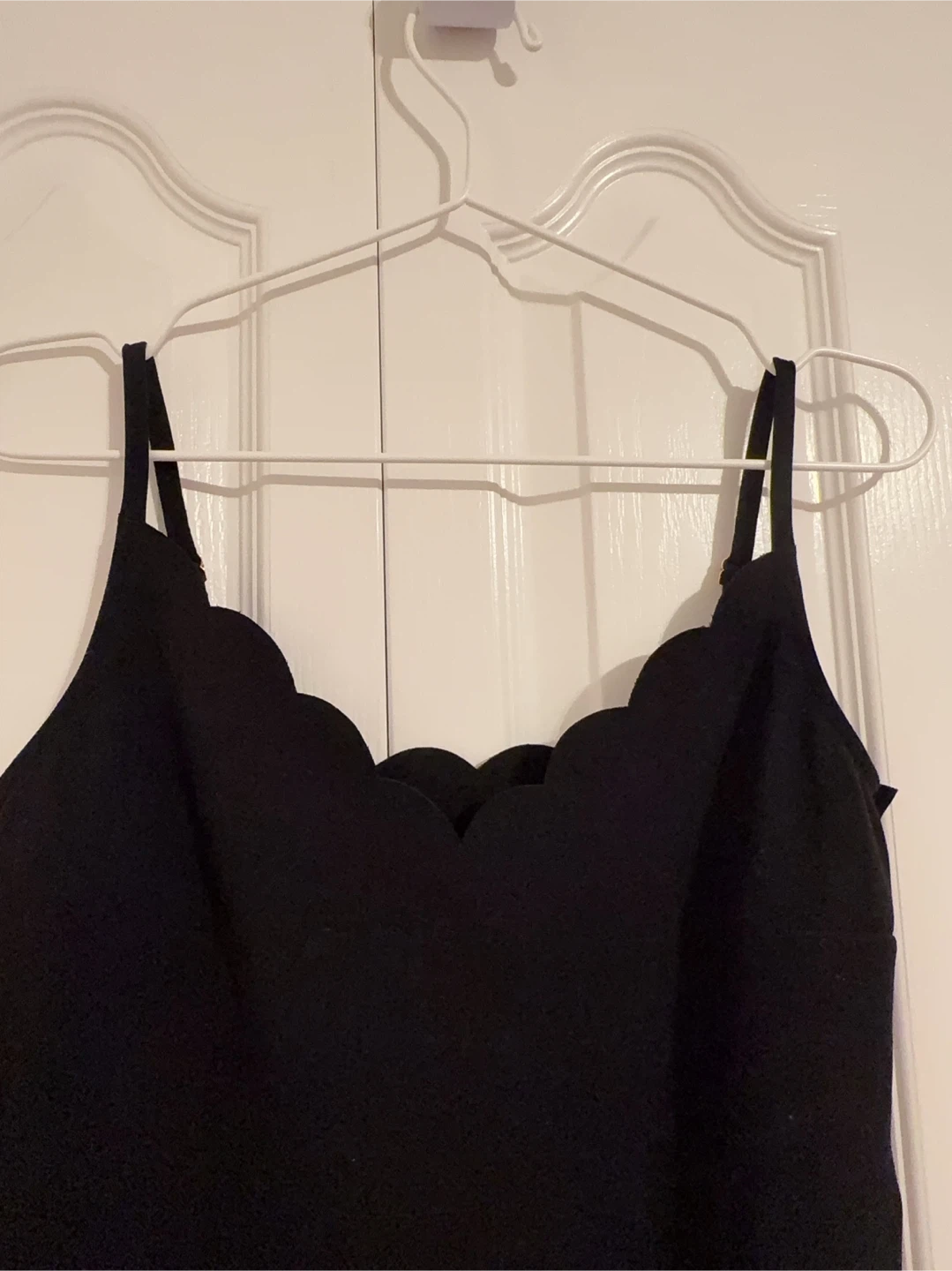 Black Scalloped Camisole Top - photo 2