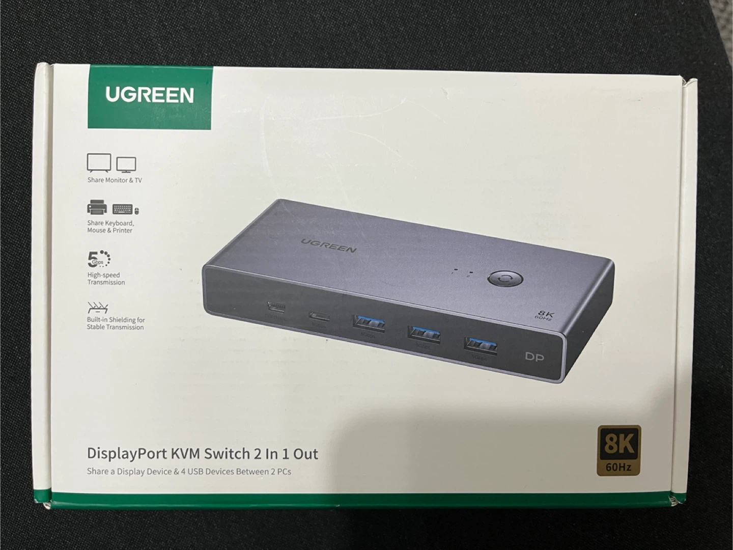 UGREEN DisplayPort KVM Switch 2 In 1 Out 8K 60Hz