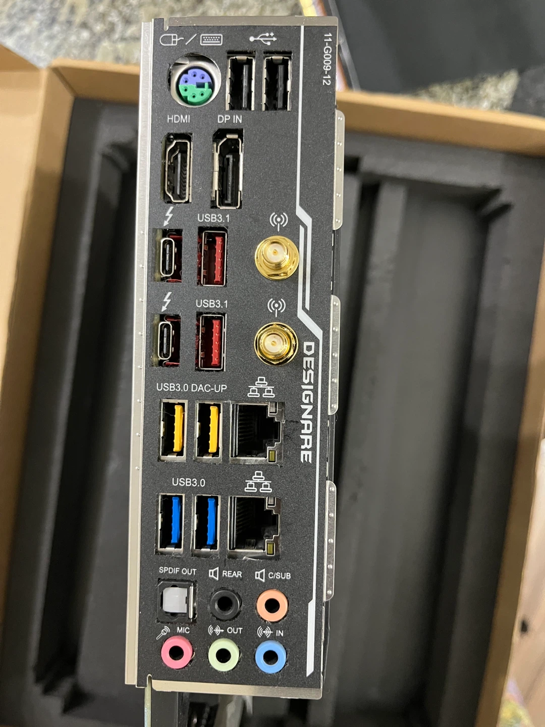Gigabyte Z390 Designare Motherboard - photo 3
