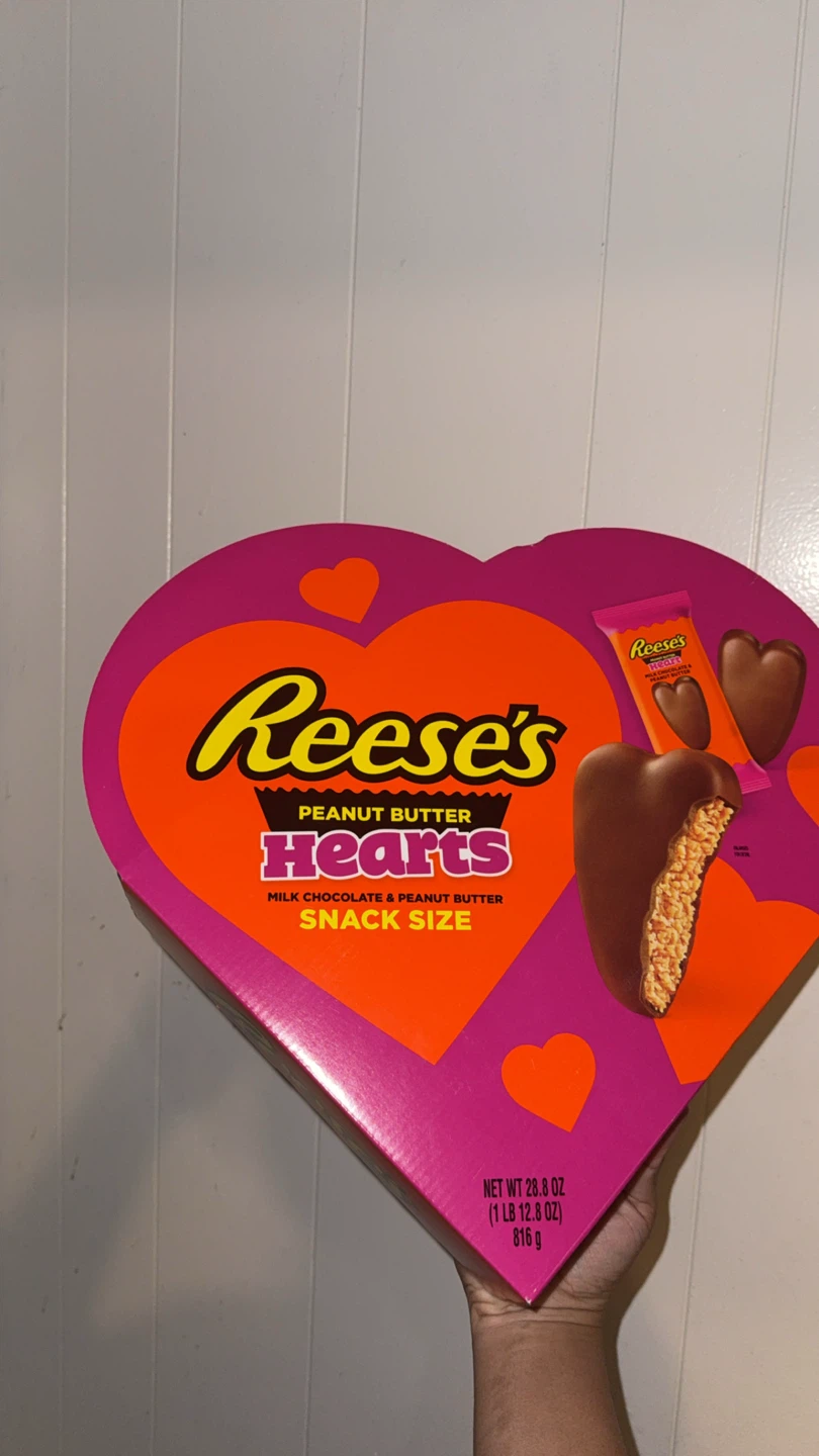 REESE'S Milk Chocolate Snack Size Peanut heart, 28.8 oz