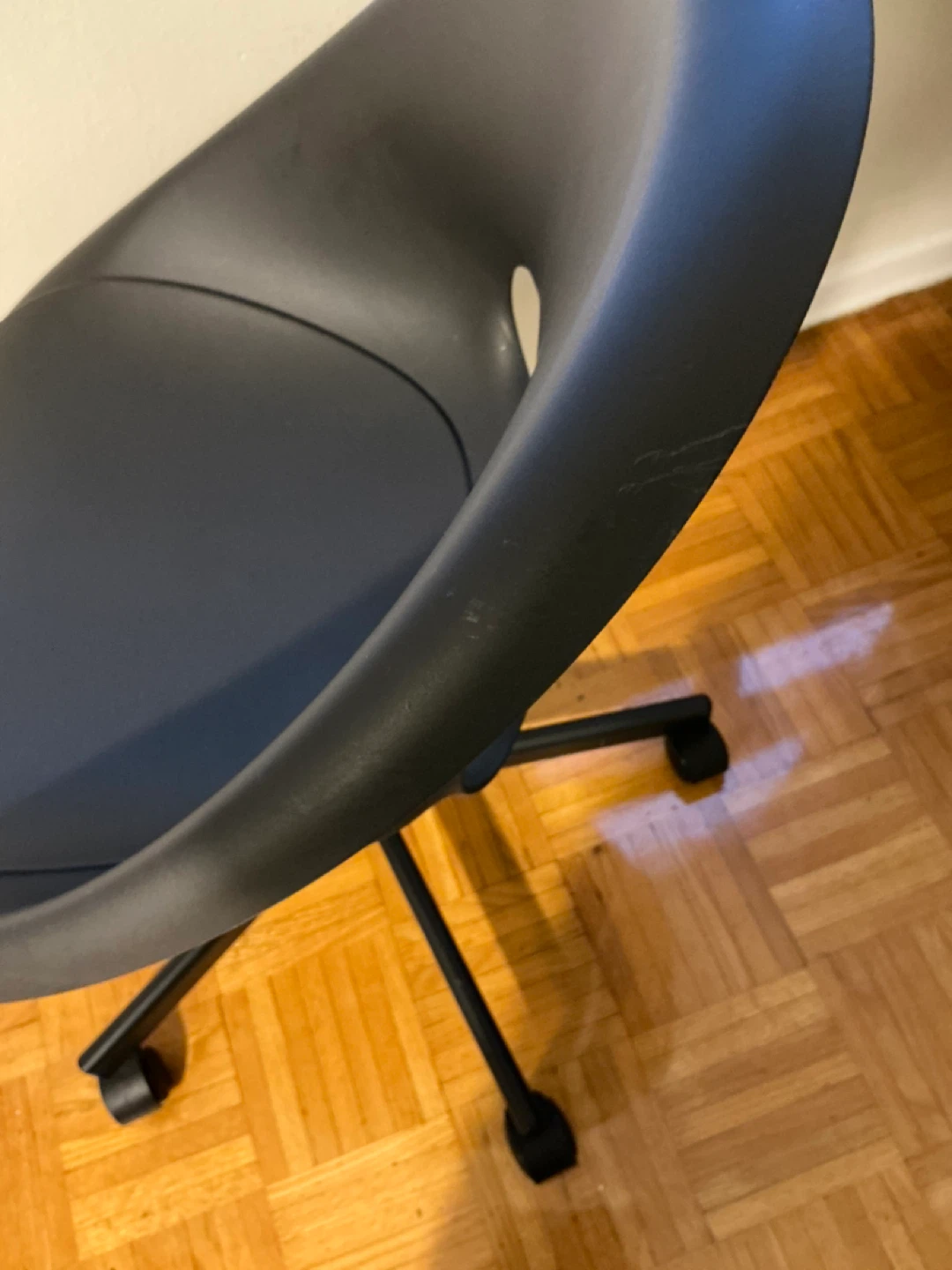 Ikea Malskar swivel chair - photo 5