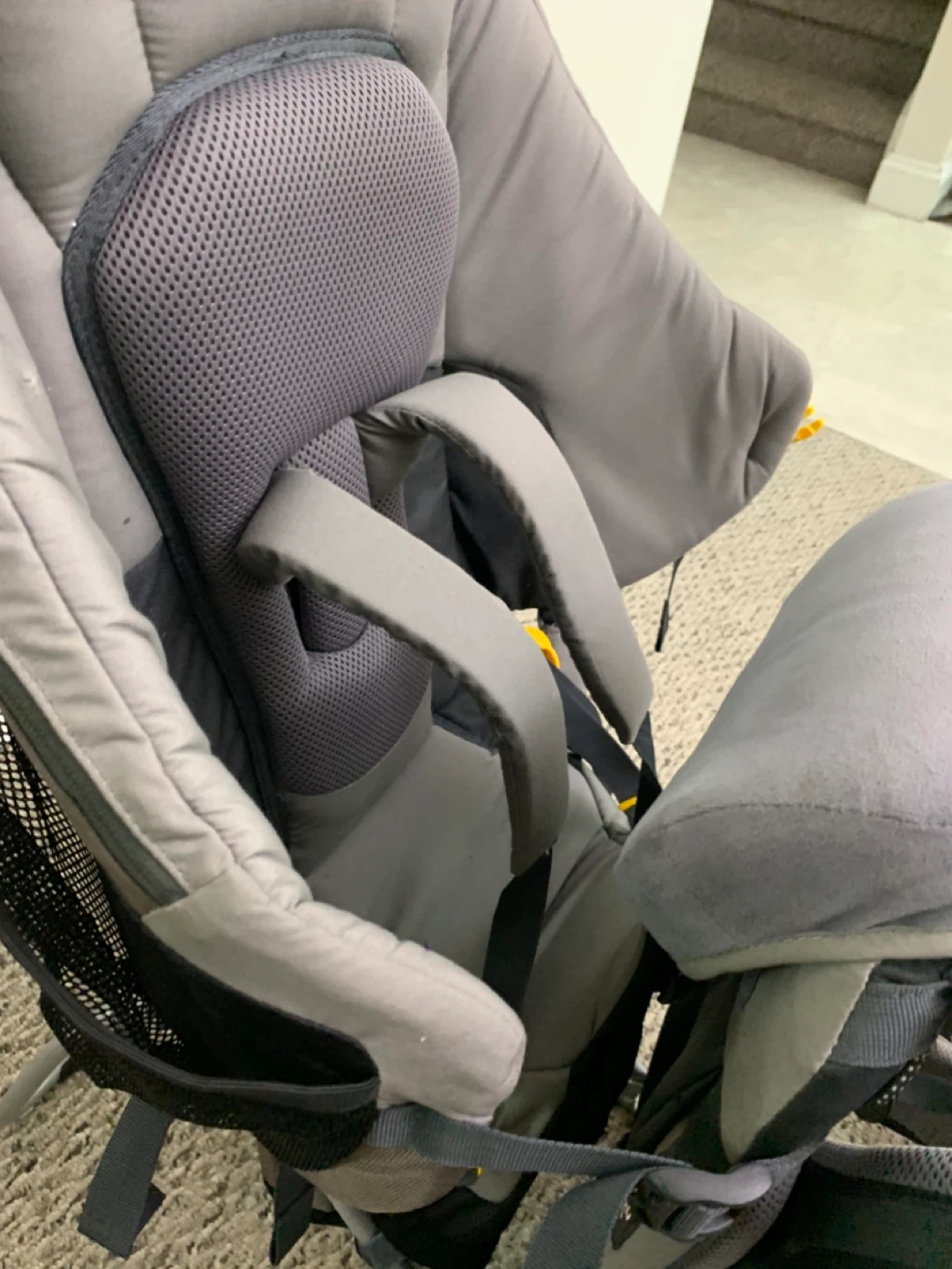 Child Carrier Backpack - Deuter - Hiking / Camping / Baby - photo 5