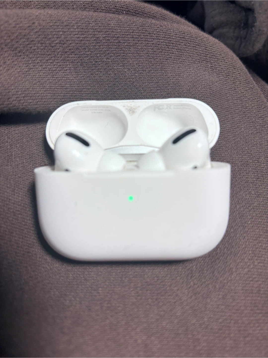 Apple AirPods Pro (1st Gen) - photo 2