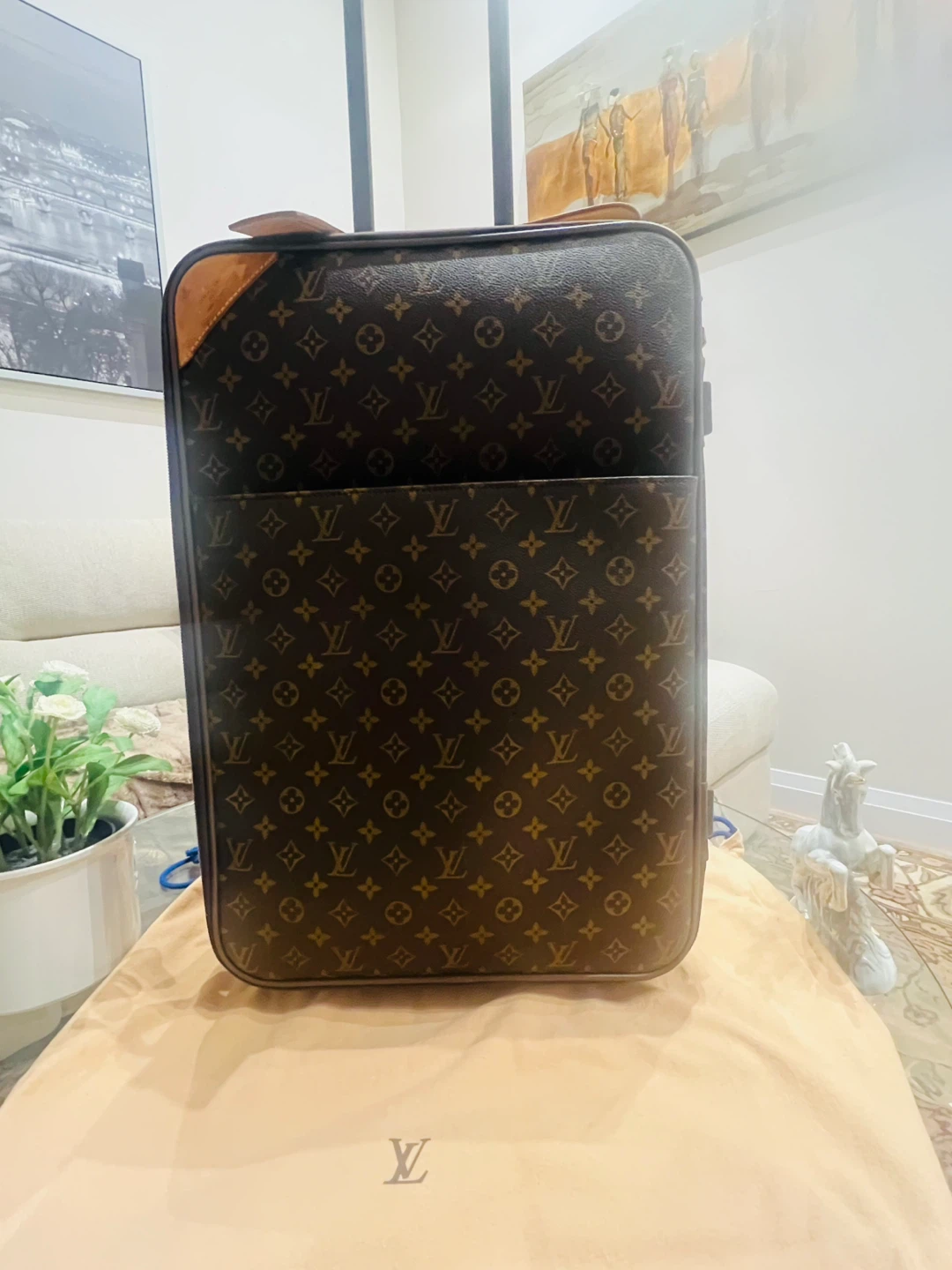 Louis Vuitton Monogram Keepall 55 Duffle Bag - photo 2