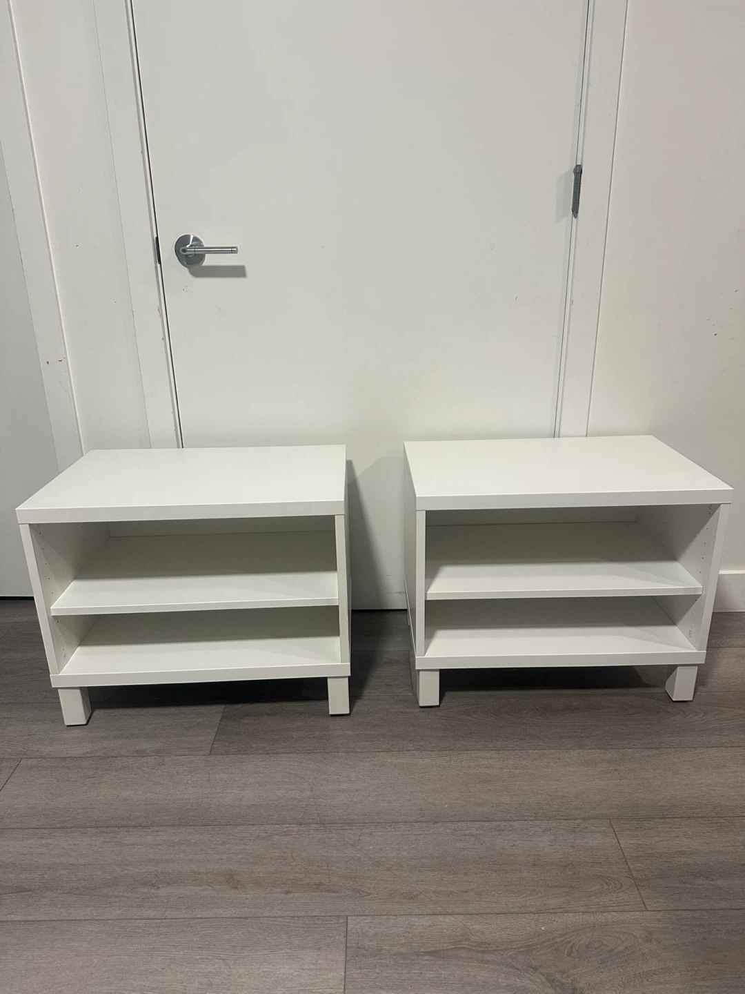 Ikea Besta White nıghtstand *Like new