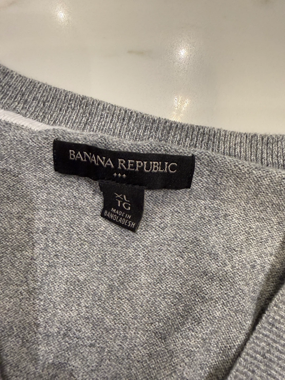 Banana Republic Grey V-Neck Sweater - XL - photo 3