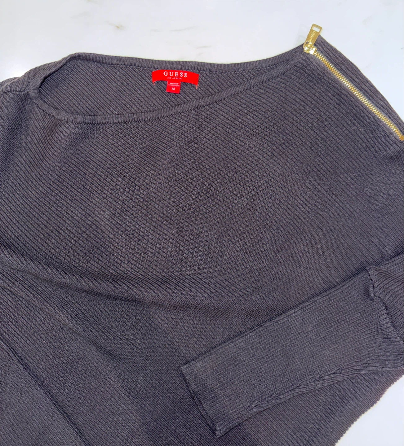 GUESS Black Sweater Off the shoulder - photo 4