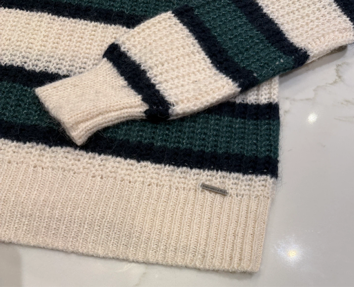 Abercrombie & Fitch Striped Knit Sweater Size M - photo 5