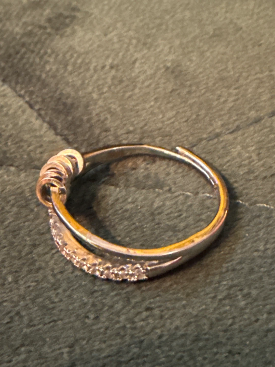 Sparkly Ring - photo 3