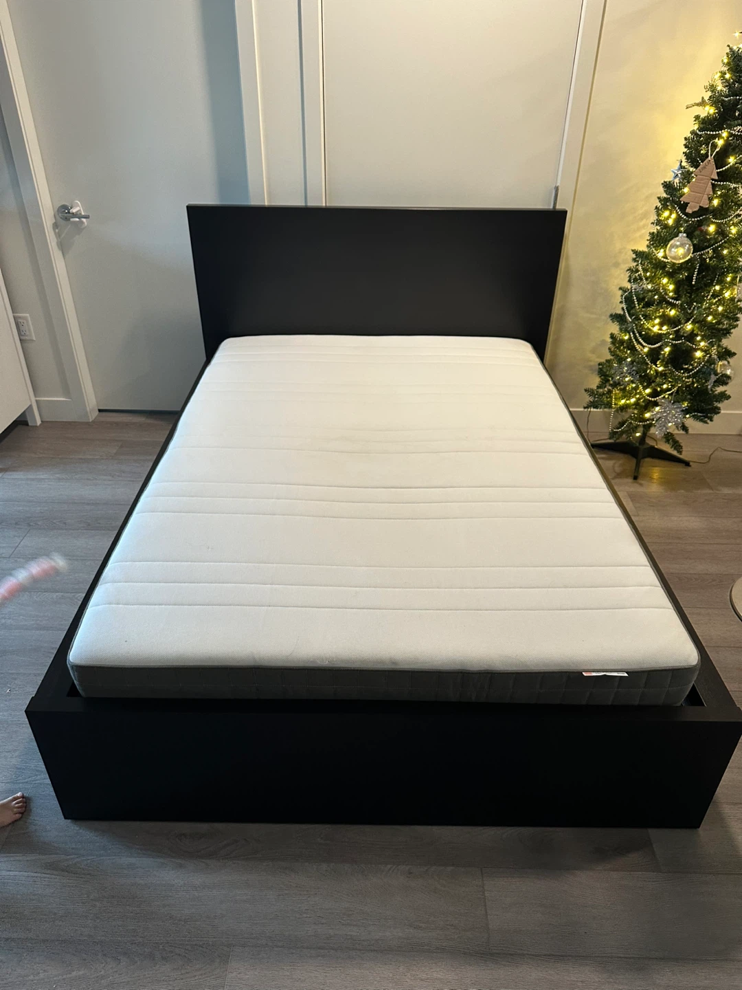 Ikea malm Double bed frame *Delivery included - photo 3