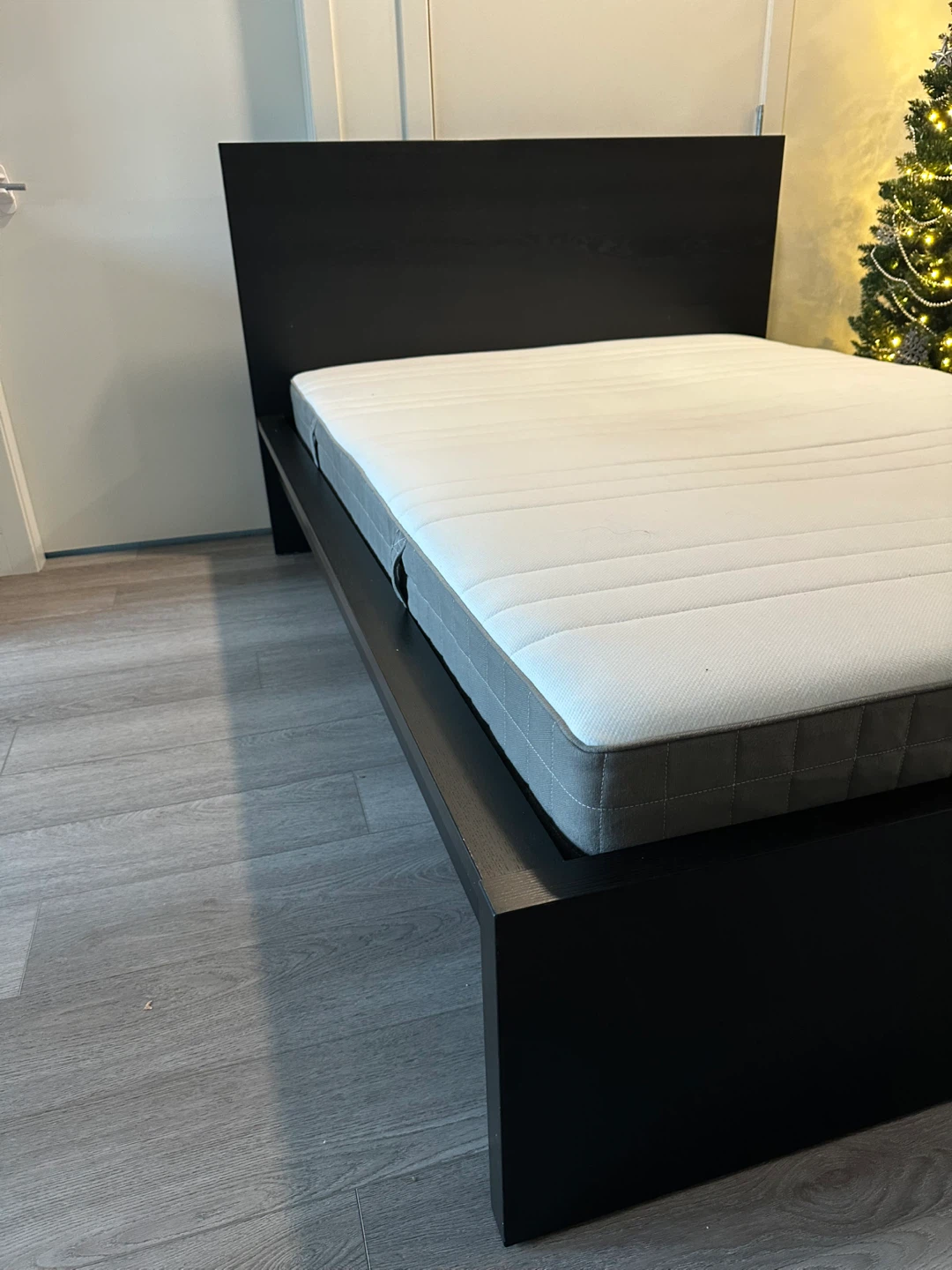 Ikea malm Double bed frame *Delivery included - photo 4