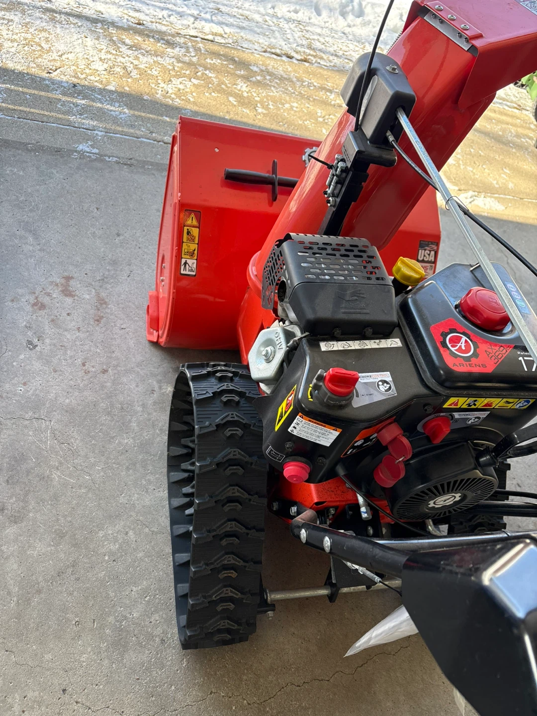 Ariens Platinum Snow Series Snowblower - photo 5