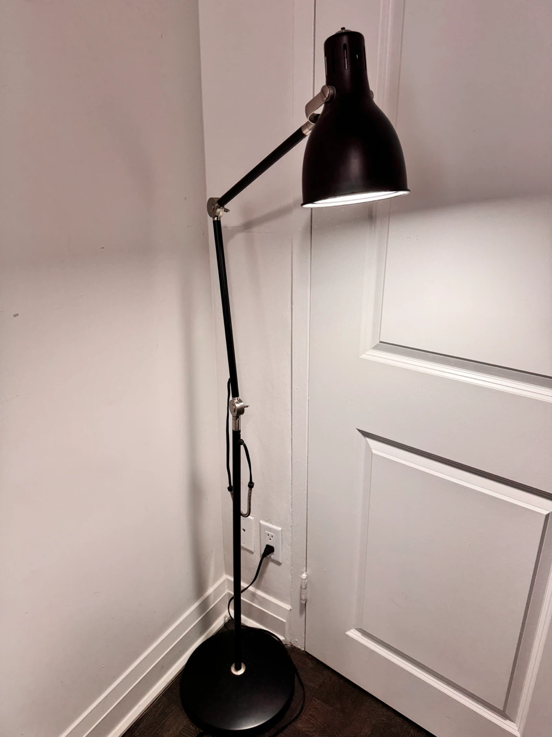 Black Adjustable Floor Lamp