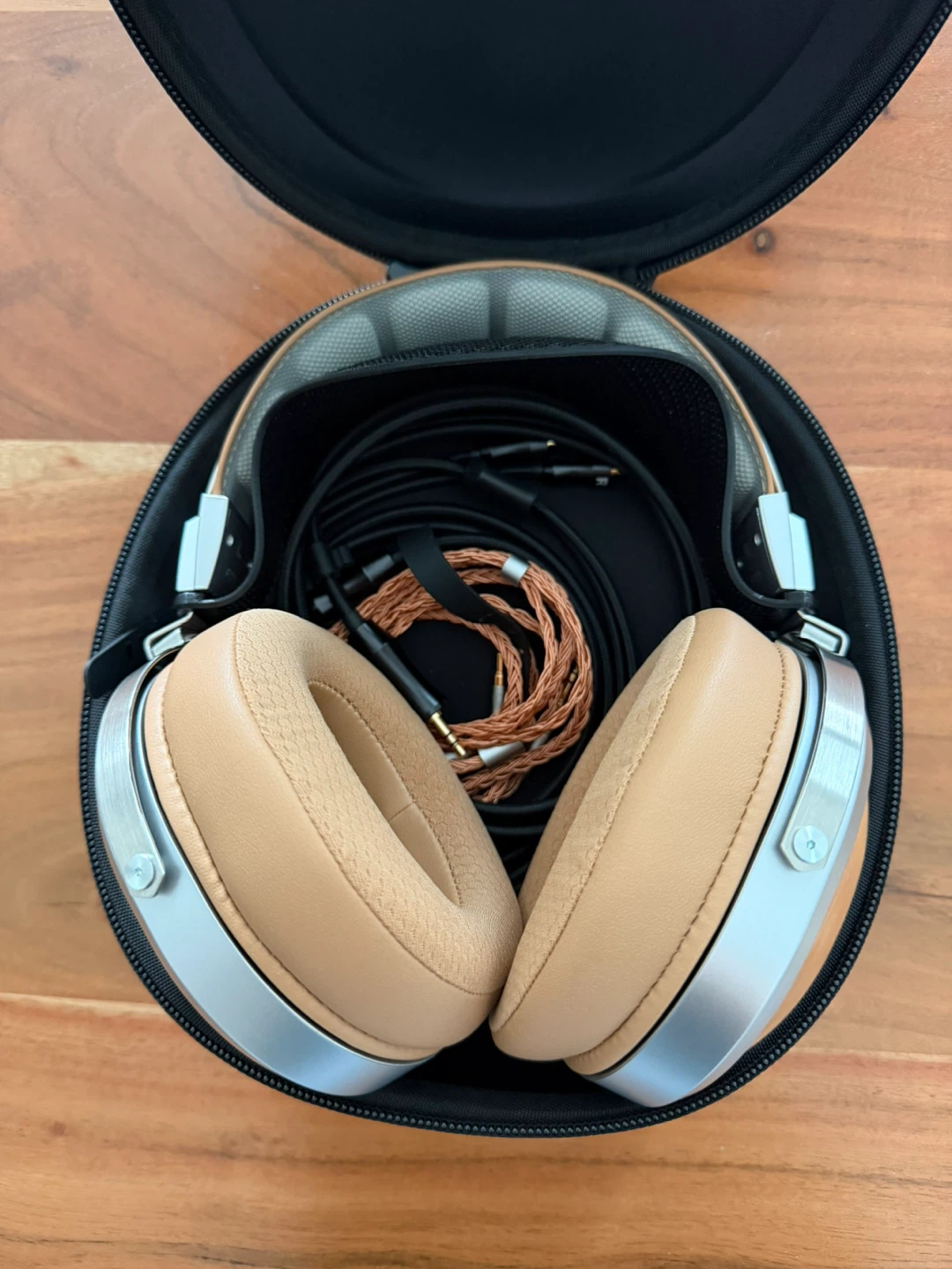 Fiio FT-1 Wired Closed-Back Headphones (Beech) - photo 3