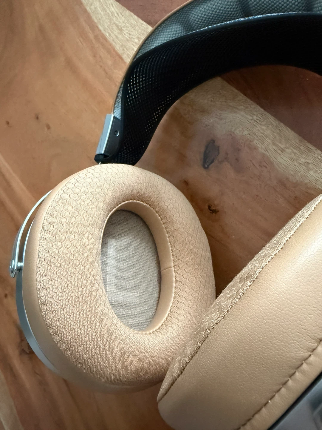 Fiio FT-1 Wired Closed-Back Headphones (Beech) - photo 5