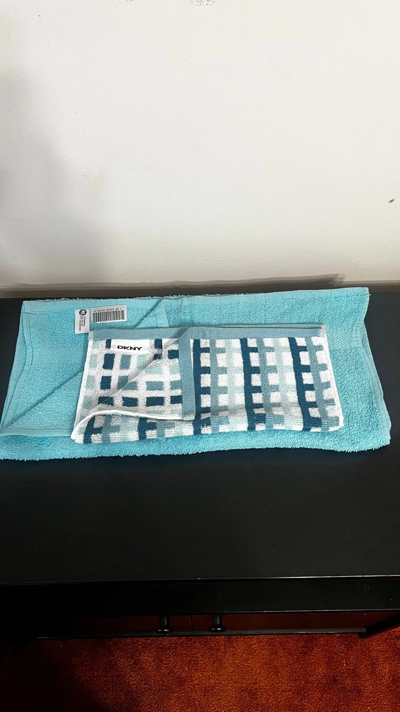 DKNY Hand Towel Set - photo 2