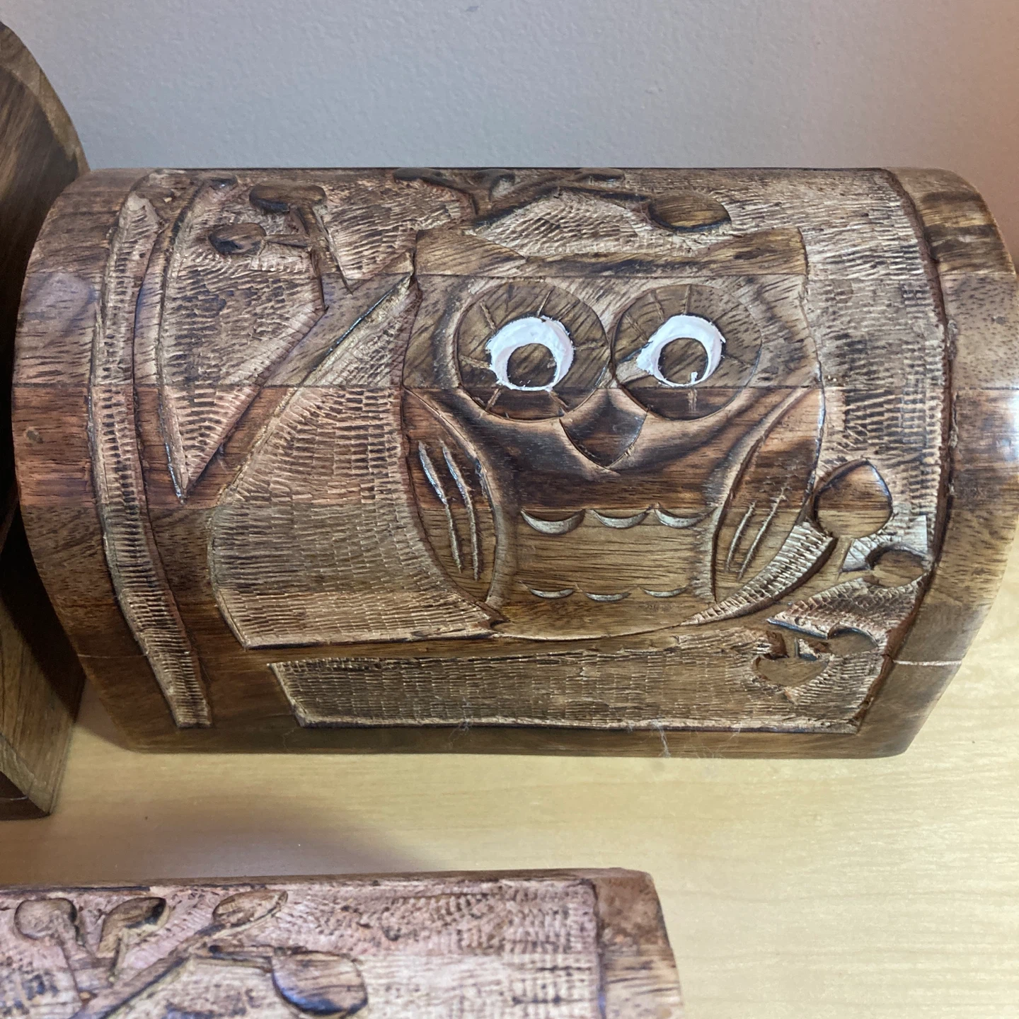 Set of 3 Hand-Carved Wooden Owl Chests - photo 3