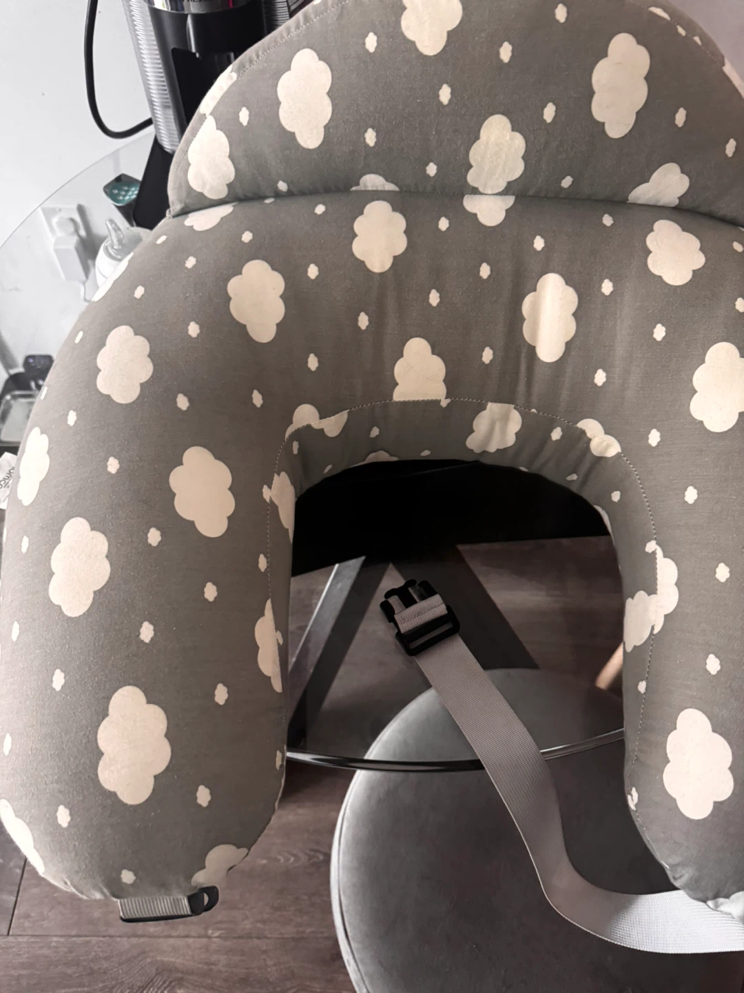 Momcozy Nursing Pillow - photo 4