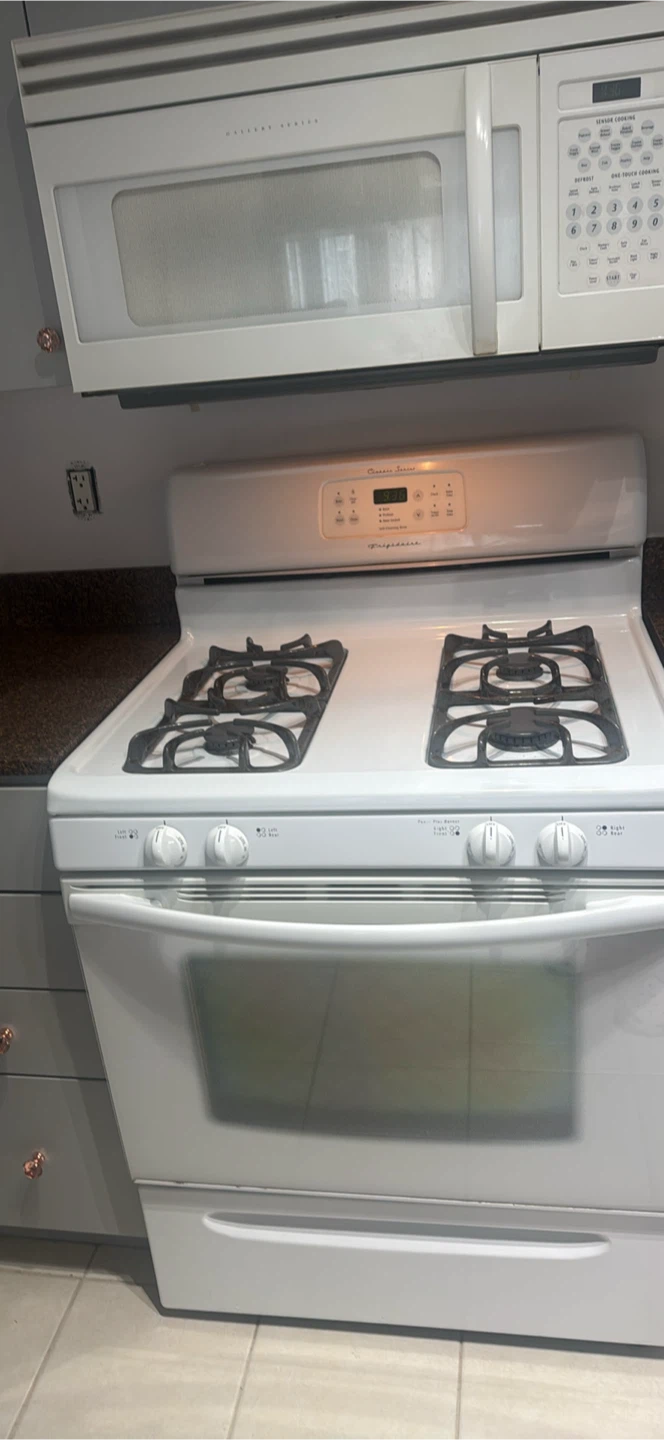 Frigidaire Classic Series Gas Stove
