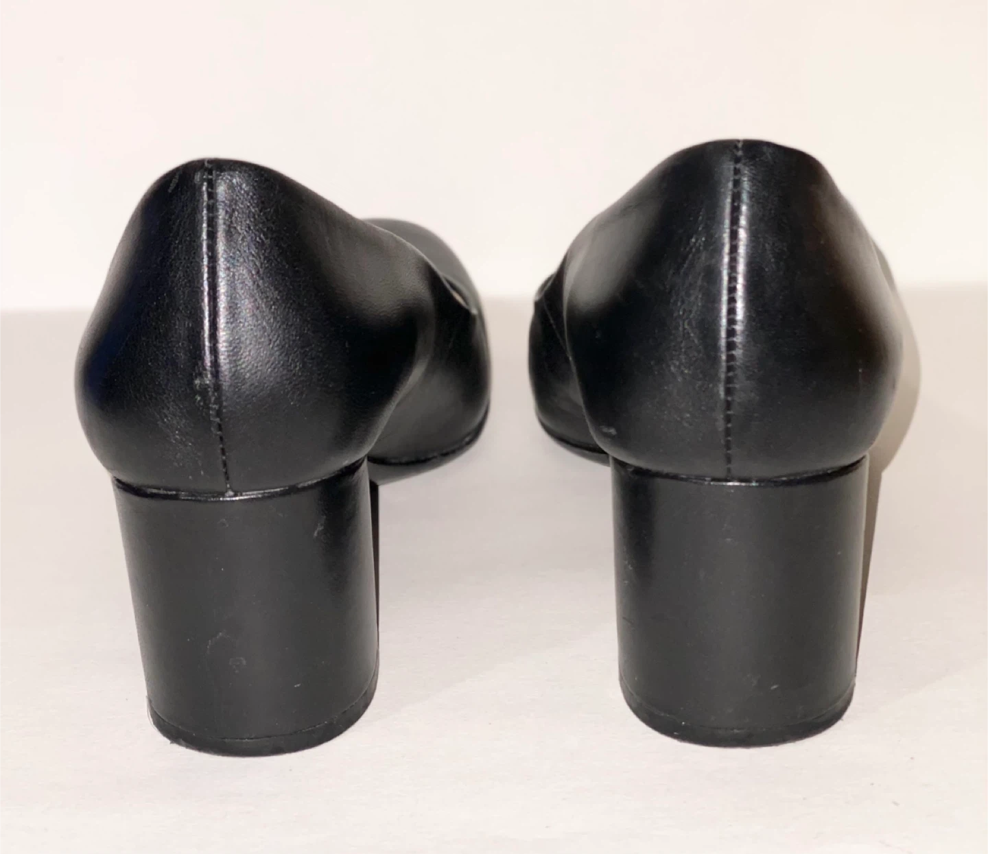 Naturalizer Black Leather Block Heel Pumps - photo 3