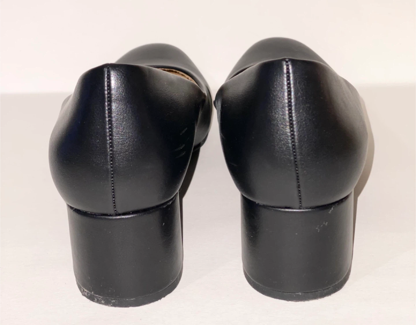 Naturalizer Black Leather Block Heel Pumps - photo 4