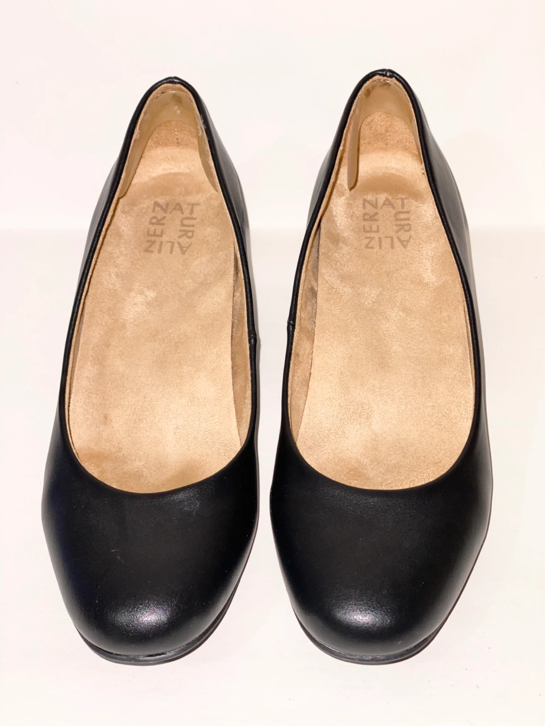 Naturalizer Black Leather Block Heel Pumps - photo 2