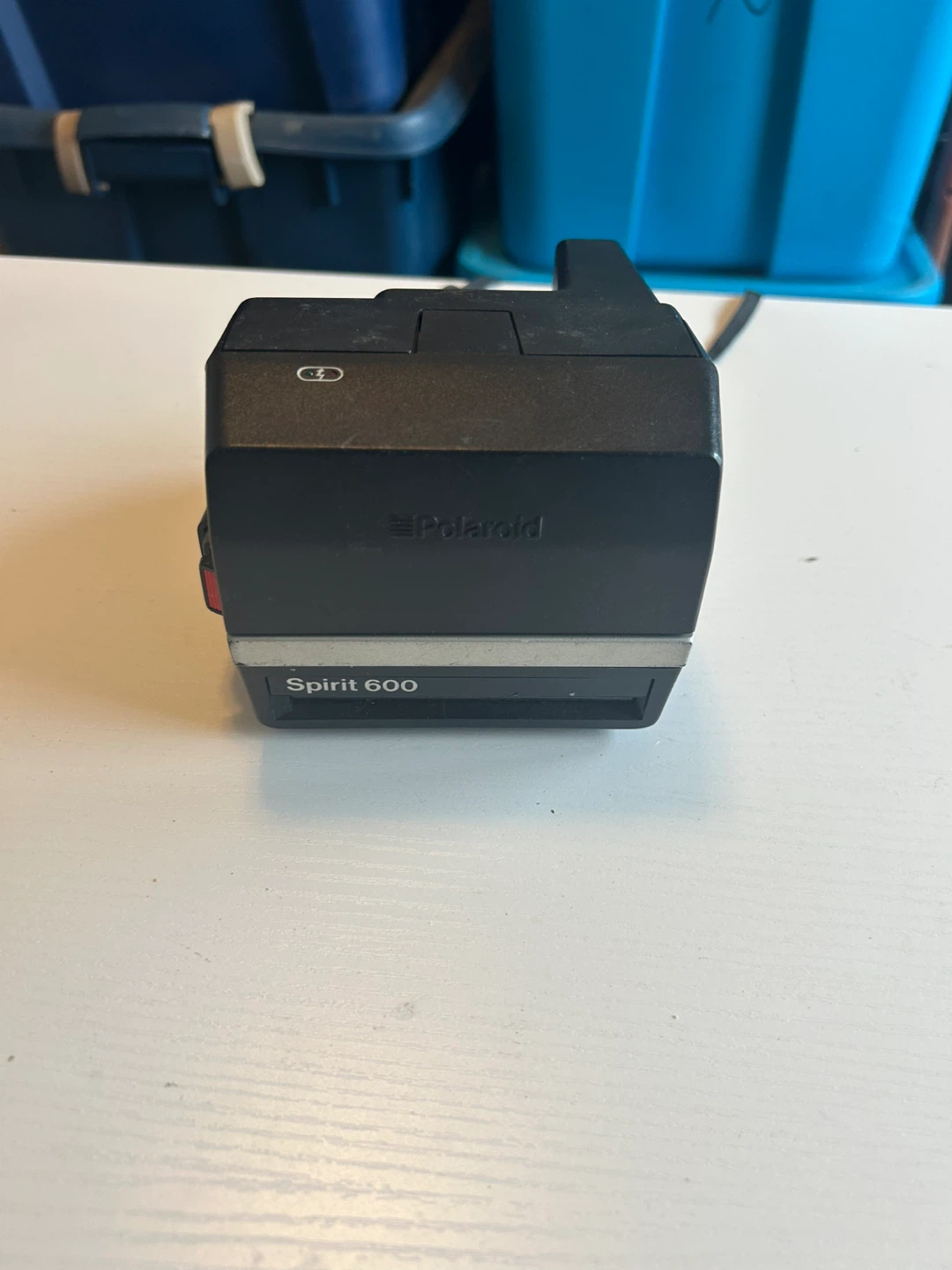 Polaroid Spirit 600 Instant Camera - photo 2