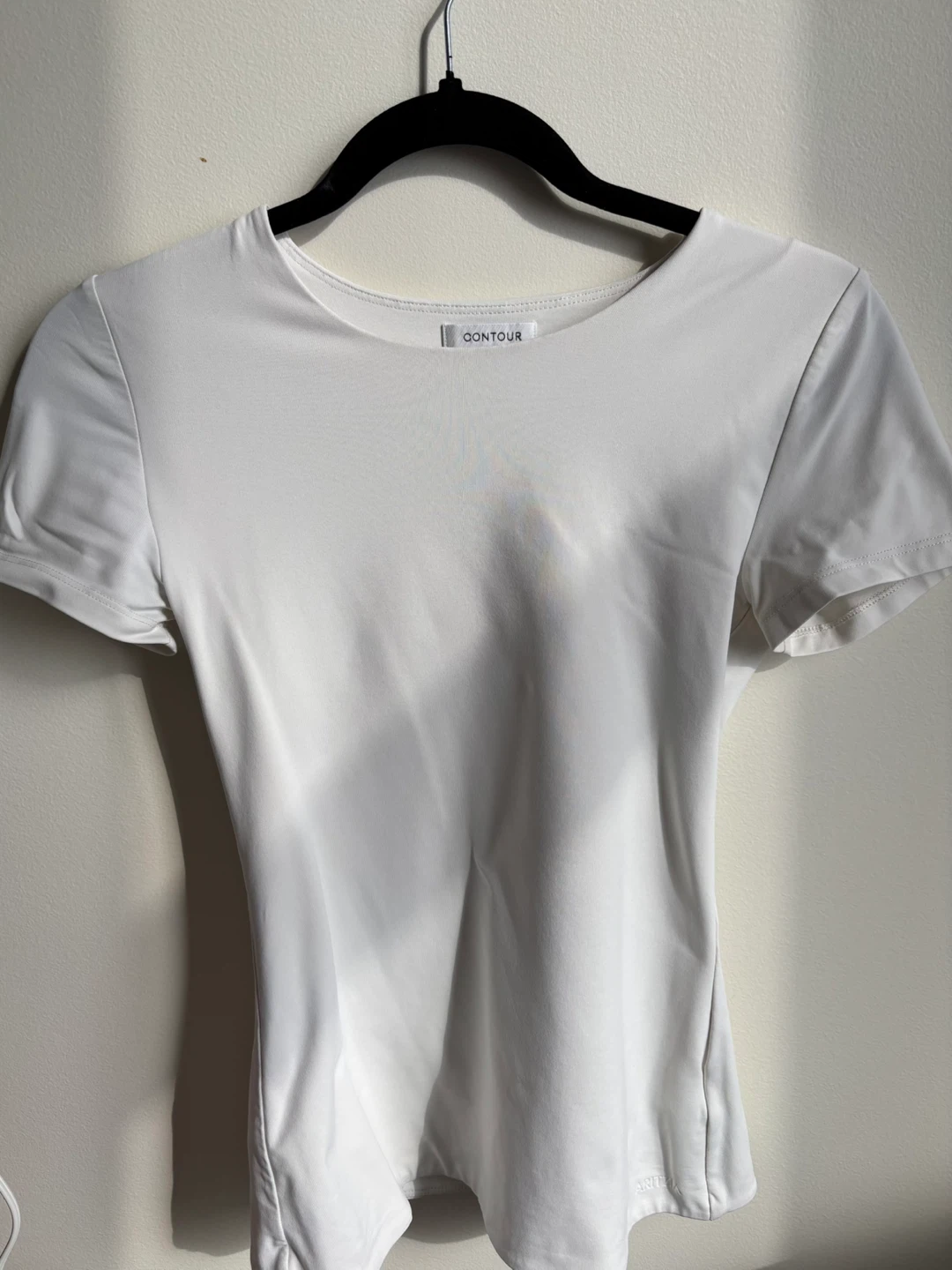 ARITZIA CONTOUR Basic T-Shirts - White, Black, Brown - photo 3