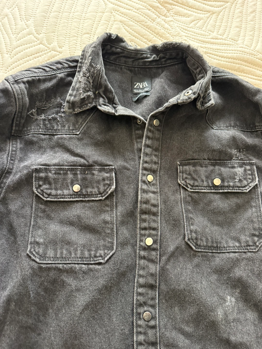 ZARA Distressed Black Denim Shirt Jacket - photo 3