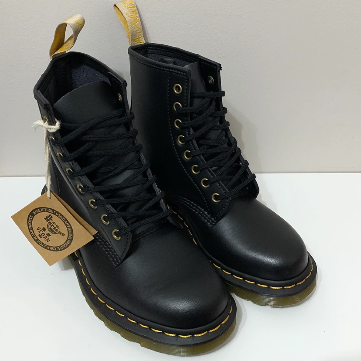 Combat Boots Dr. Martens Vegan 1460 Felix Lace Up Boots NEW