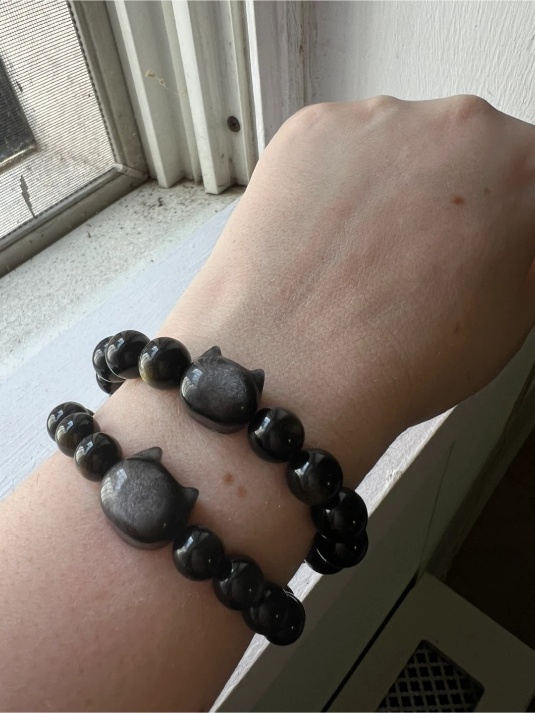 Black obsidian Beaded Bracelet with Cat Charm - photo 5