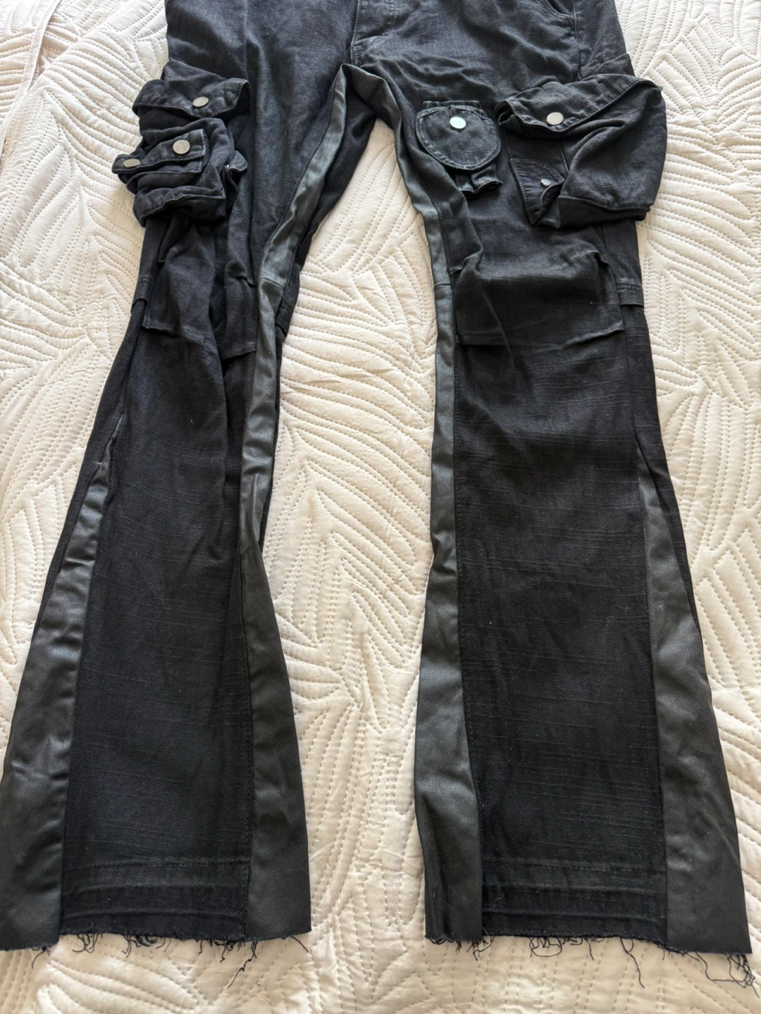 MNML Black Cargo Pants Wide Leg Flare Streetwear Snap Pocket 34 - photo 2