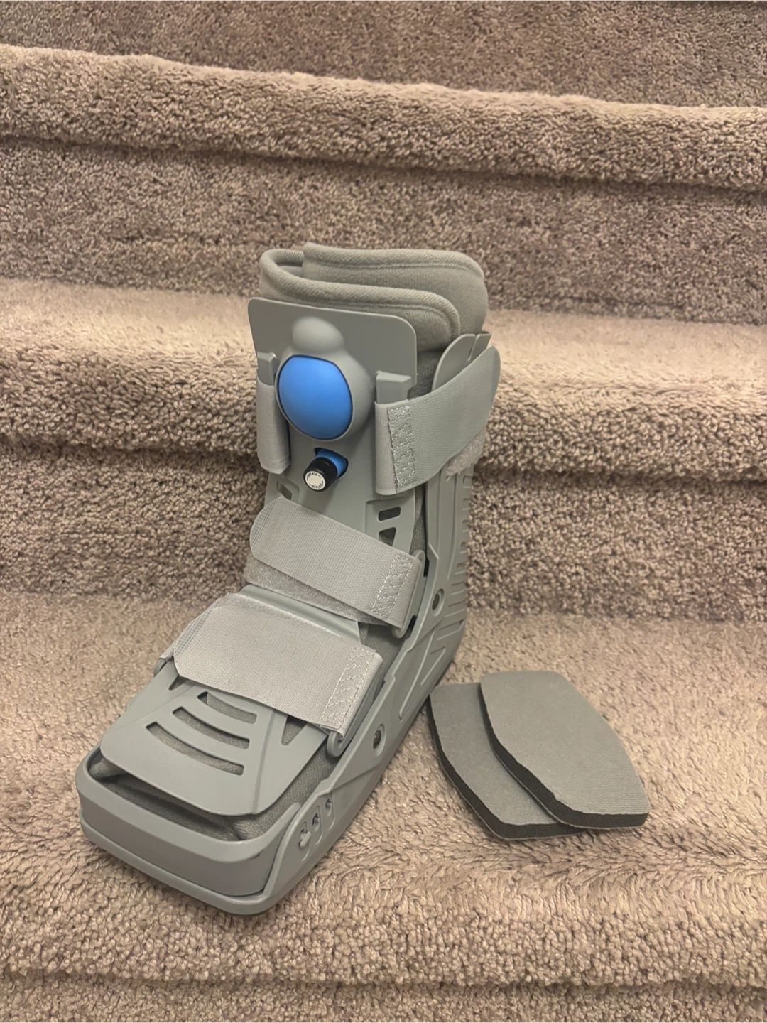 Air Cast - photo 2