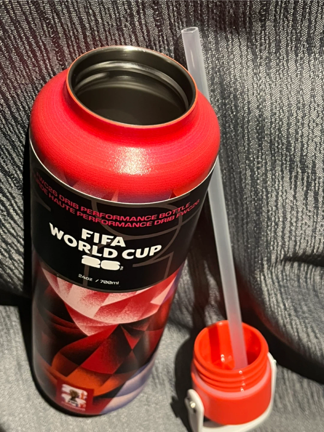 FIFA World Cup 26 Performance Water Bottle 700ml - photo 3