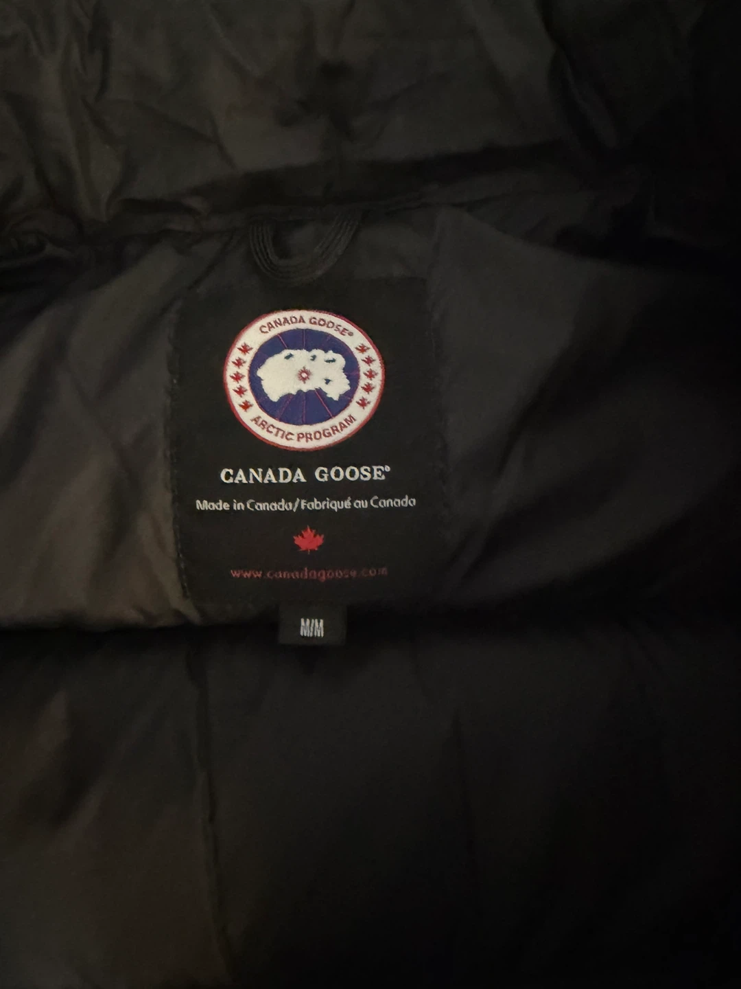 Canada Goose Puffer Vest - Black - Size M - photo 2